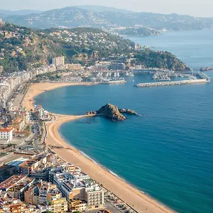 apartamentos-blanes-petit.catalonia-hotels.com/